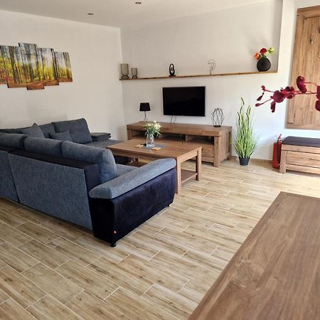 Restaurace U Mateje B&B Nove Mesto pod Smrkem Εξωτερικό φωτογραφία