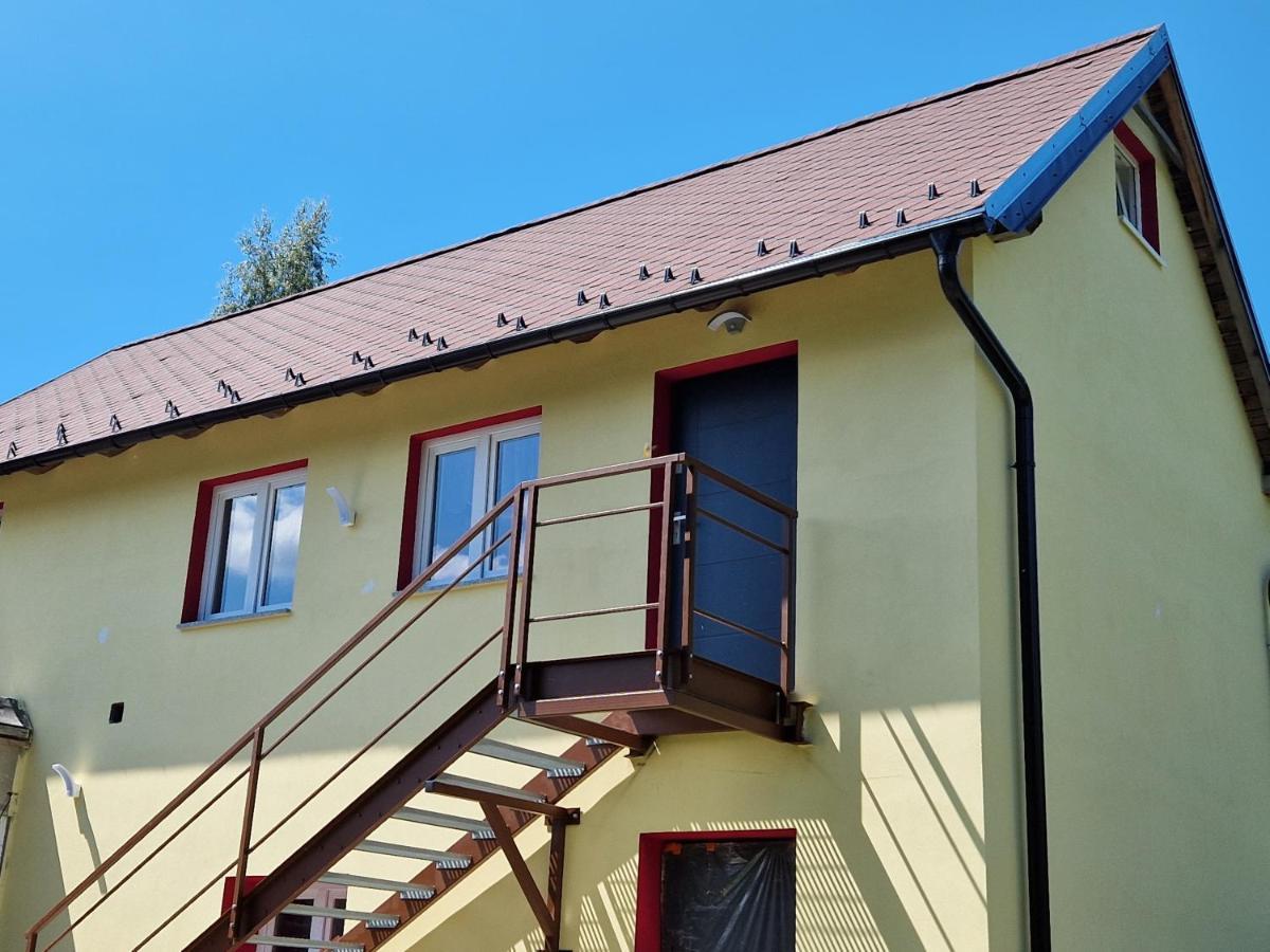 Restaurace U Mateje B&B Nove Mesto pod Smrkem Εξωτερικό φωτογραφία